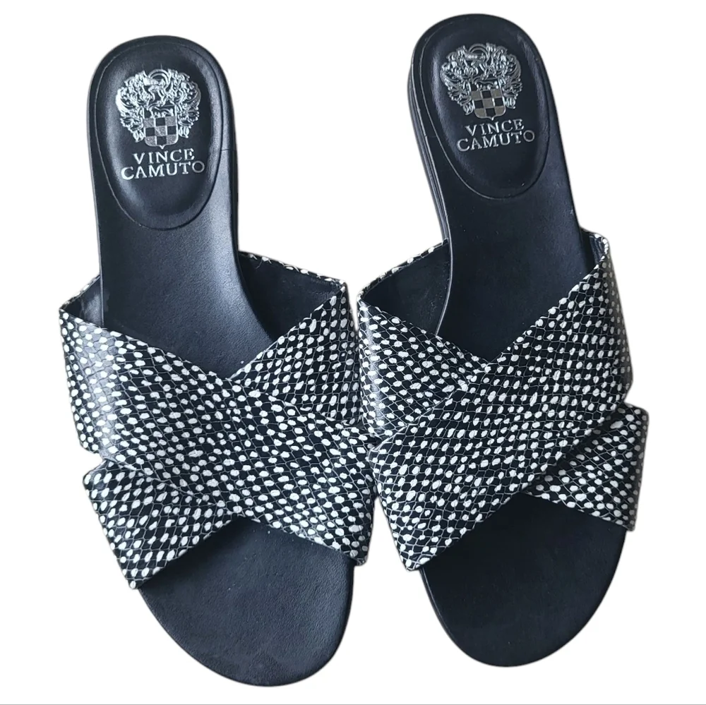 Vince Camuto Black & White Leather Suede Esulla Slide Slip On Sandals Size 10